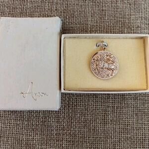 Unmarked, NIB Anson Taurus Medallion, Gold-Tone